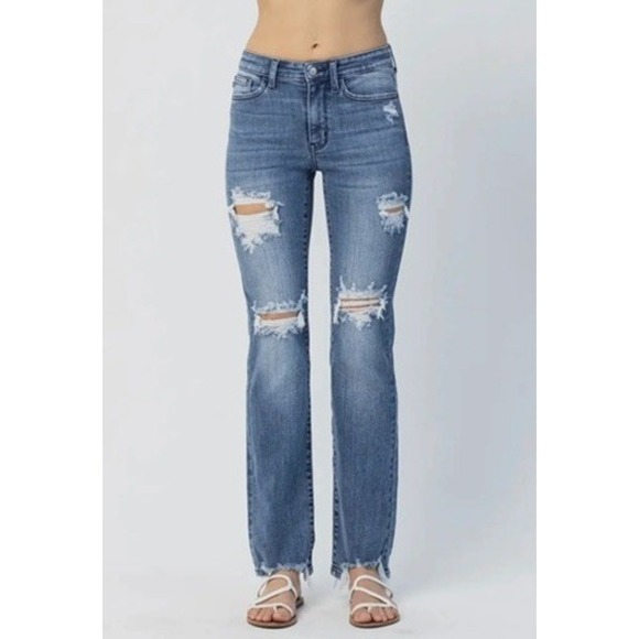Judy Blue Denim - NWT Judy Blue Mid Rise Straight Leg Distressed Jeans Medium Wash Frayed Hem 32